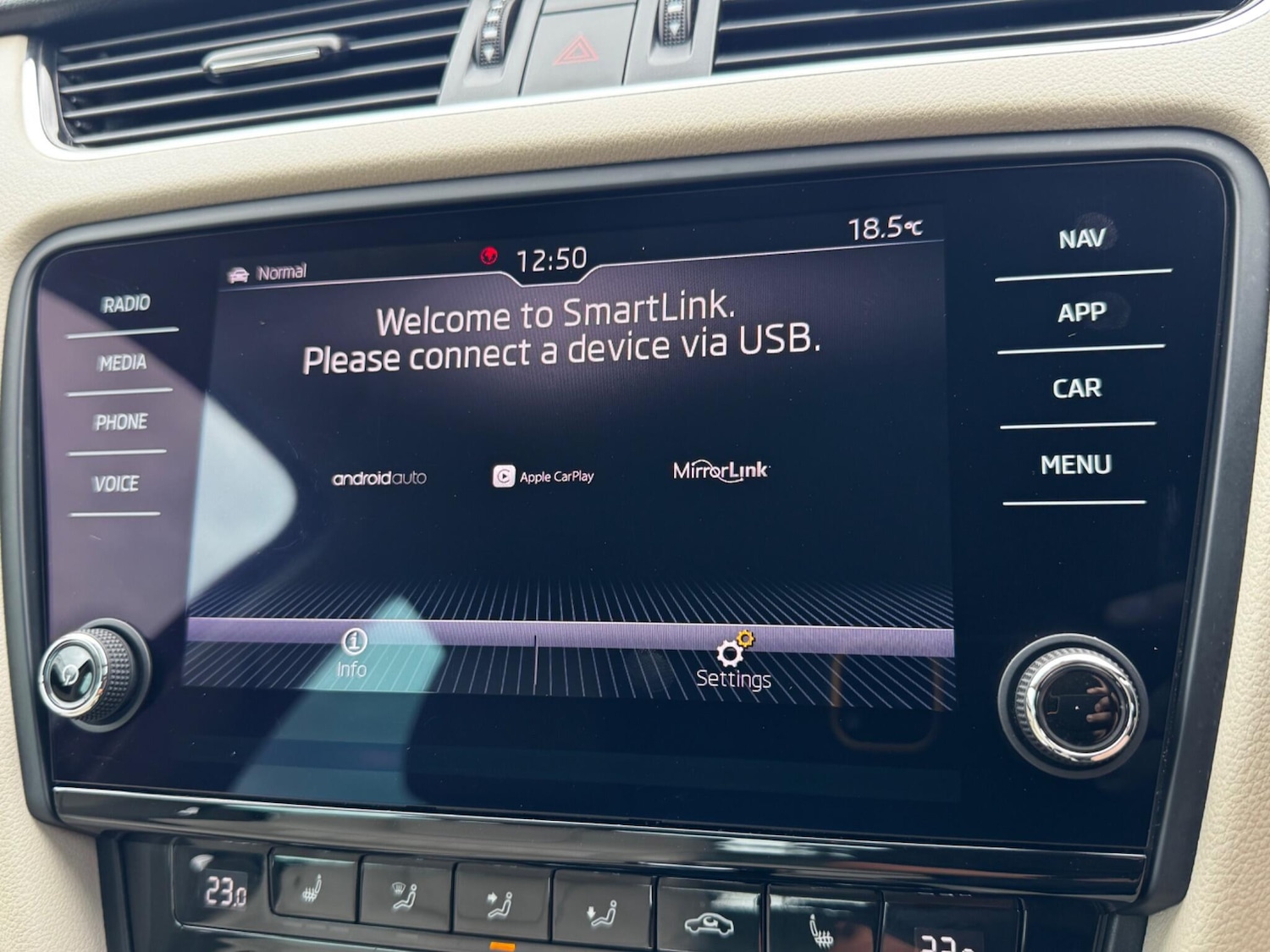 Used Skoda Octavia 2019 for sale - 76832433: Photo 15