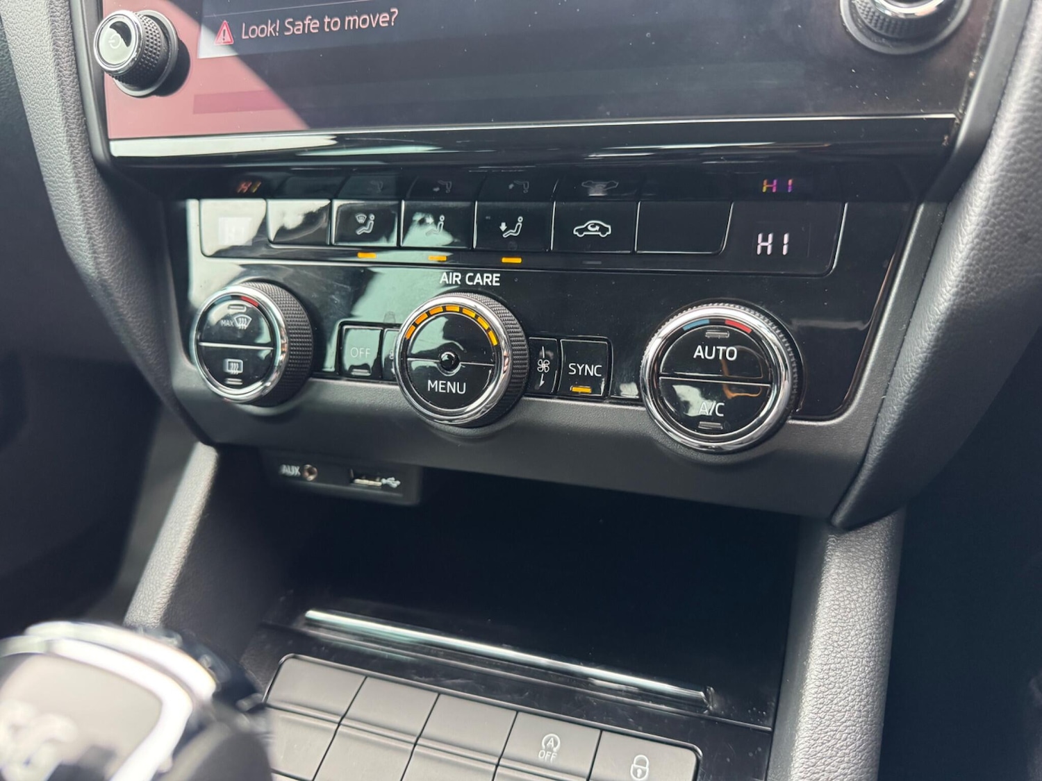 Used Skoda Octavia 2017 for sale - 77598596: Photo 13