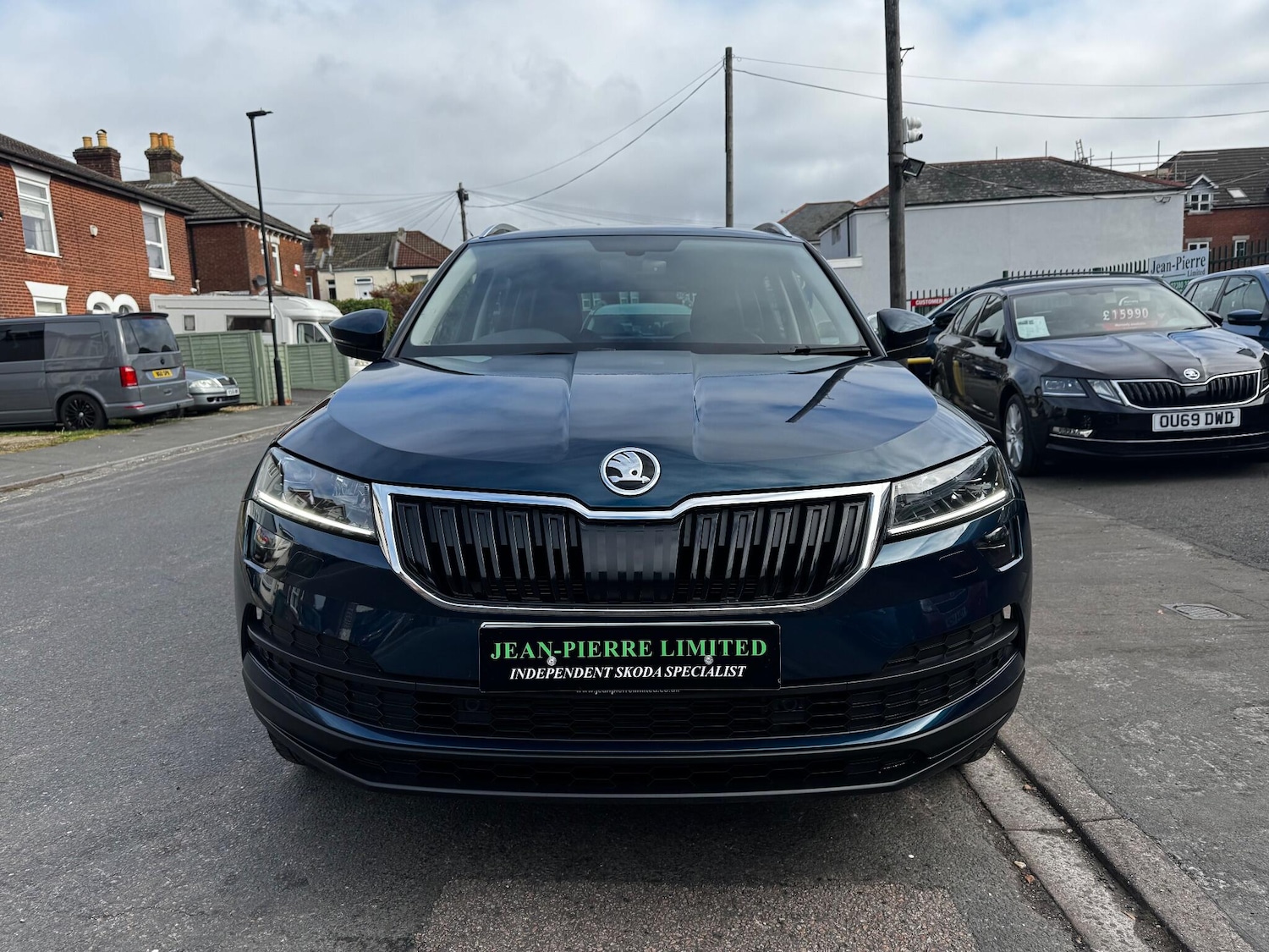 Used Skoda Karoq 2020 for sale - 76832863: Photo 2