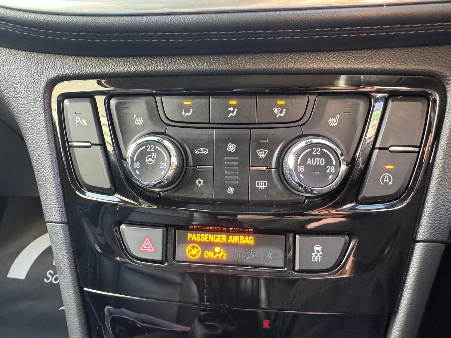 Used Vauxhall Mokka X 2018 for sale - 77671093: Photo 12