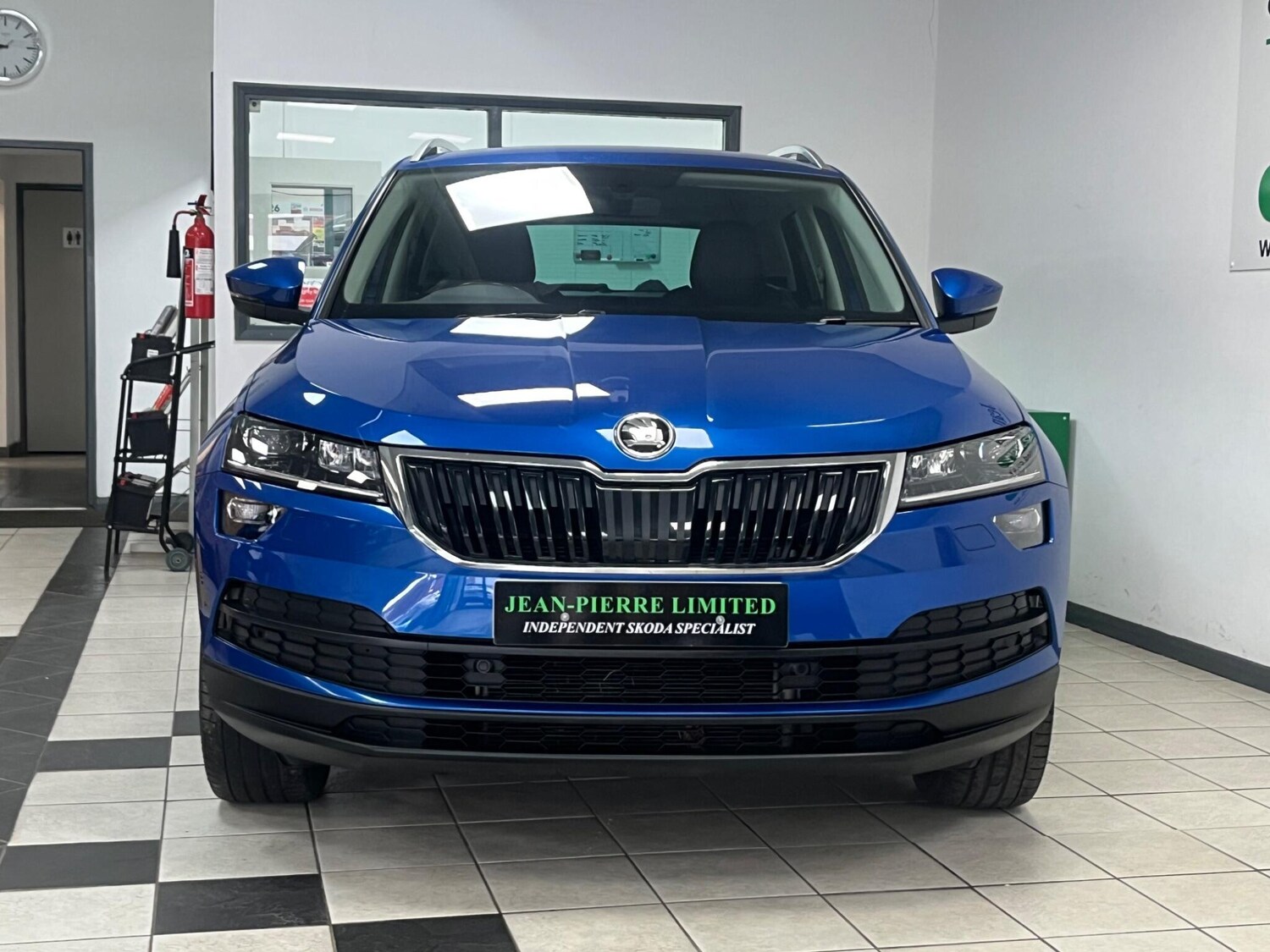 Used Skoda Karoq 2021 for sale - 78086213: Photo 2