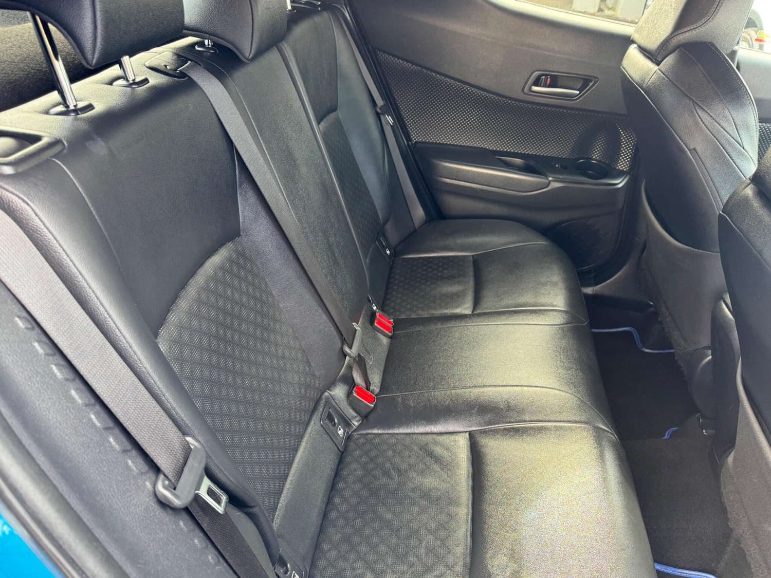 Used Toyota C-HR 2019 for sale - 78087117: Photo 13