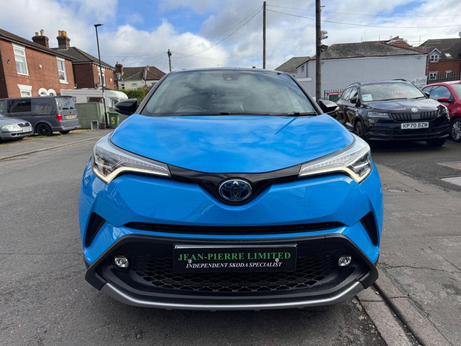 Used Toyota C-HR 2019 for sale - 78087117: Photo 4