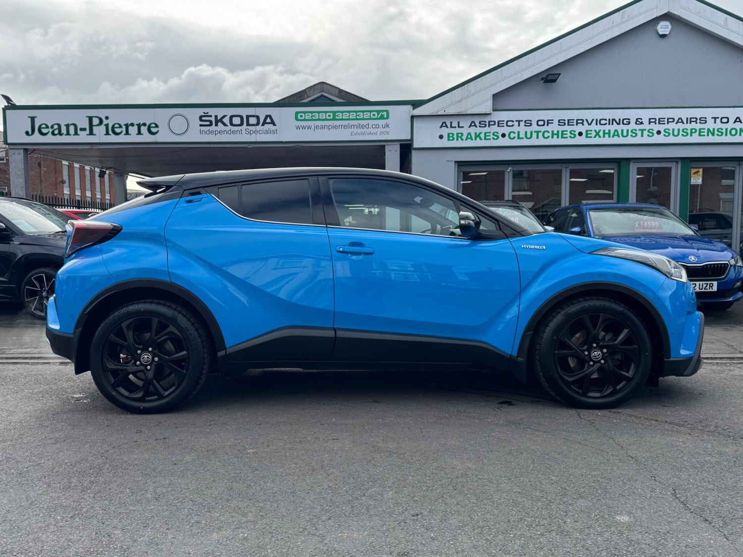 Used Toyota C-HR 2019 for sale - 78087117: Photo 9