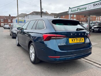 Used Skoda Octavia 2021 for sale - 77852988: Photo