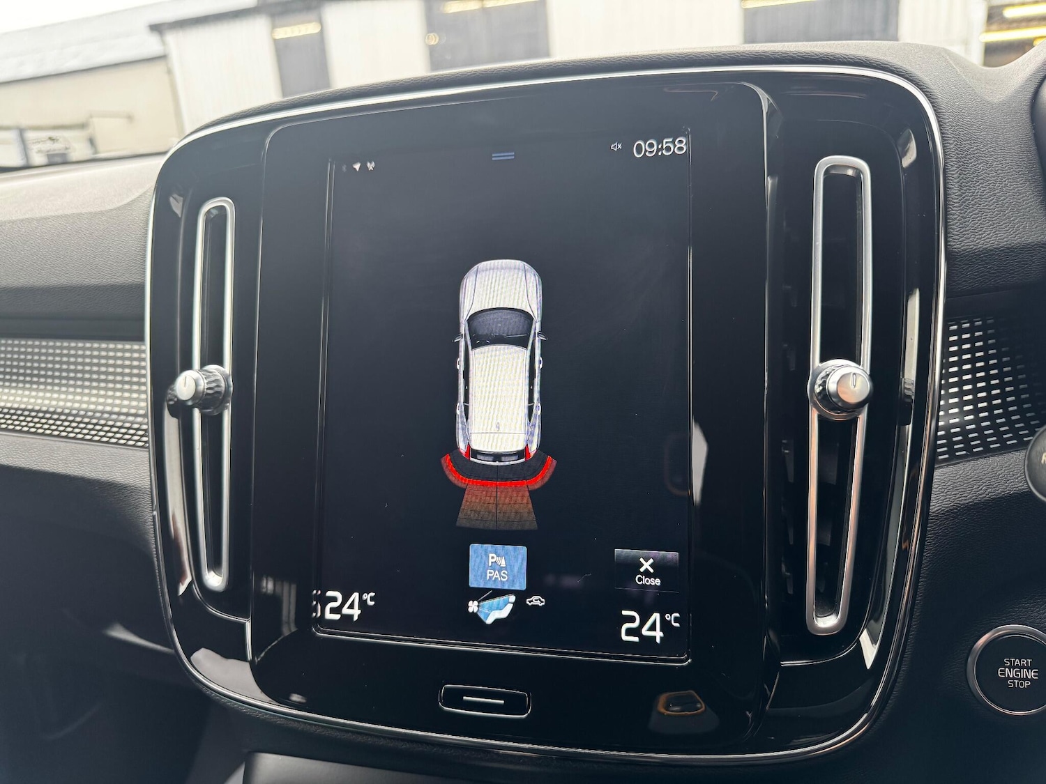 Used Volvo XC40 2021 for sale - 76832847: Photo 15