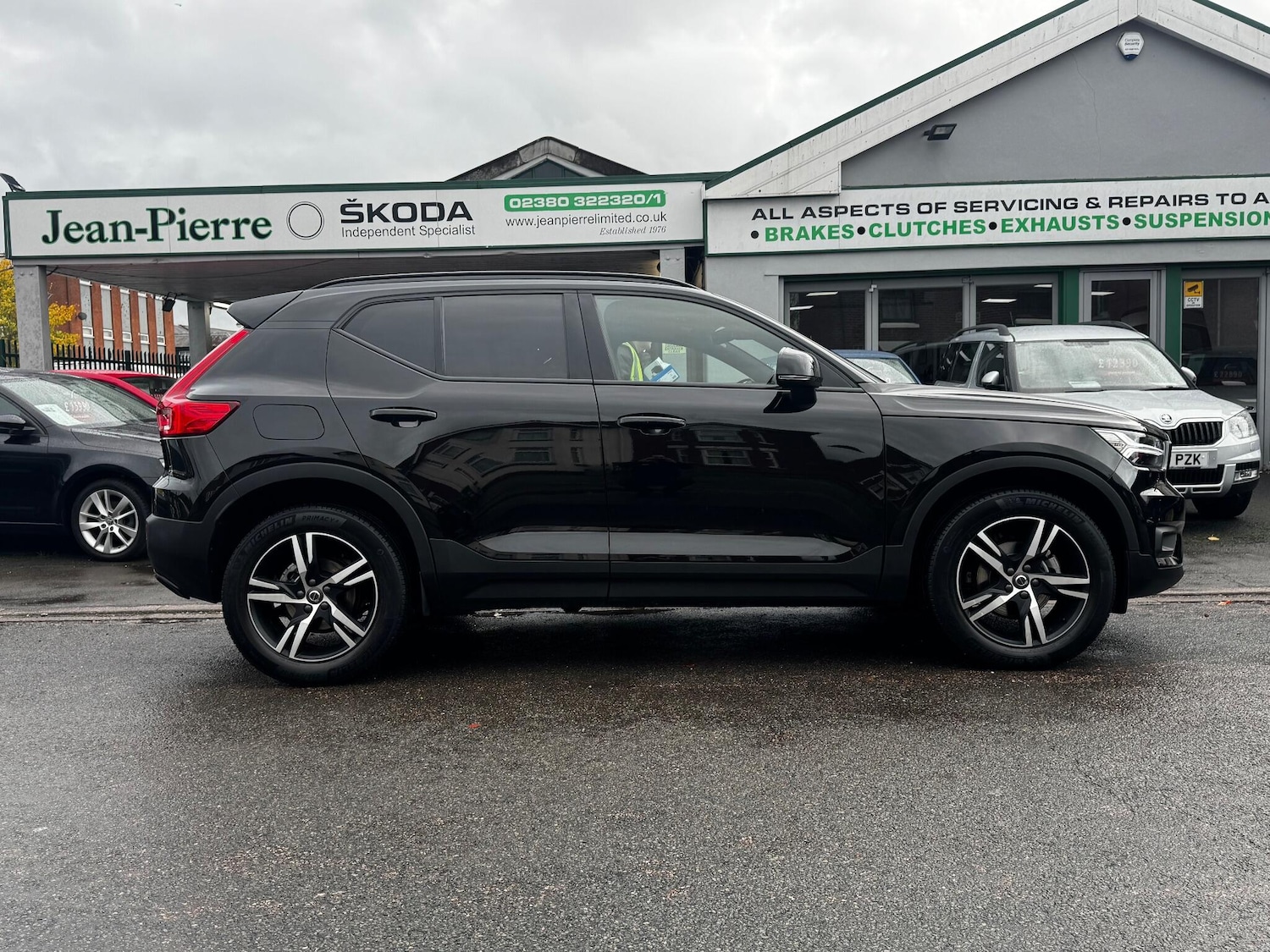 Used Volvo XC40 2021 for sale - 76832847: Photo 9