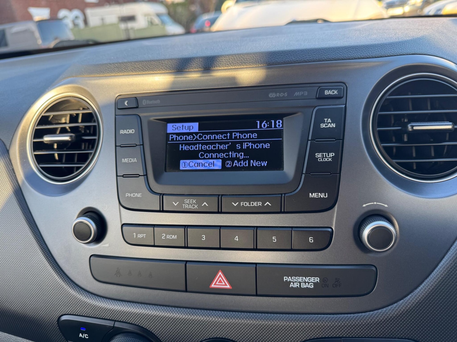 Used Hyundai i10 2018 for sale - 77854239: Photo 16