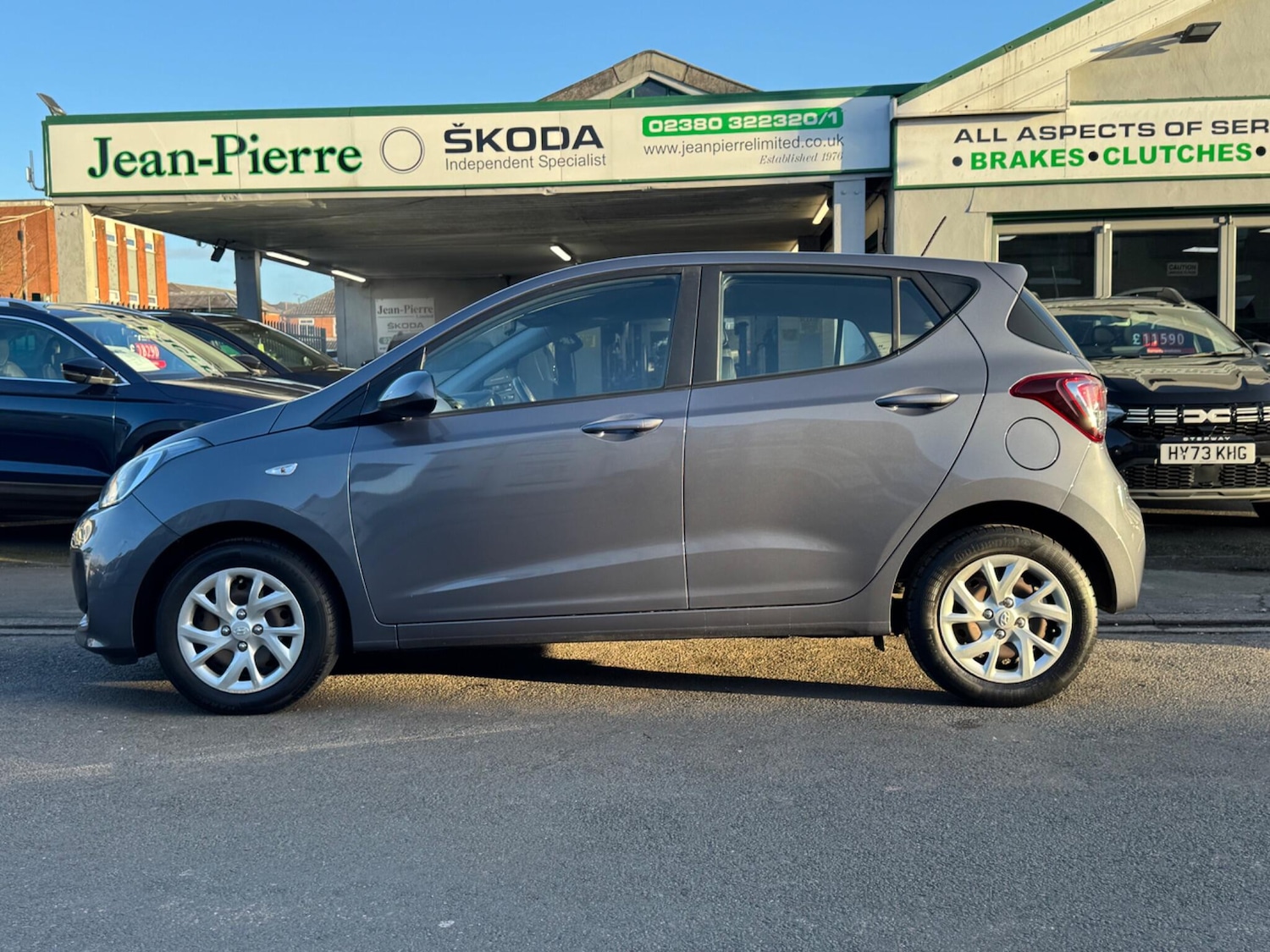 Used Hyundai i10 2018 for sale - 77854239: Photo 5