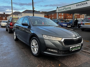 Used Skoda Octavia 2021 for sale - 76832690: Photo