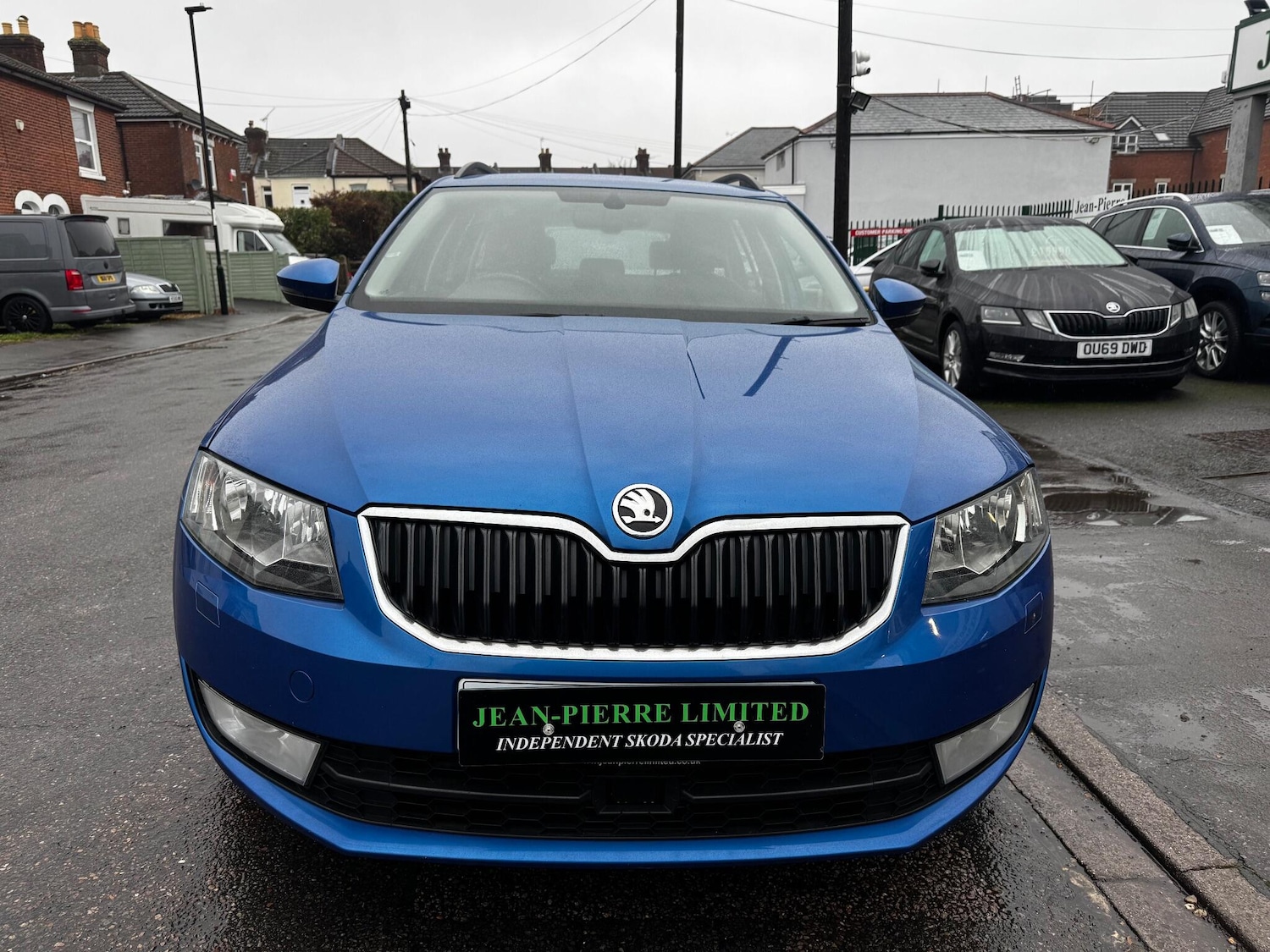 Used Skoda Octavia 2015 for sale - 76832176: Photo 2