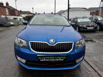 Used Skoda Octavia 2015 for sale - 76832176: Photo