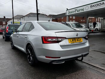 Used Skoda Superb 2019 for sale - 77344596: Photo