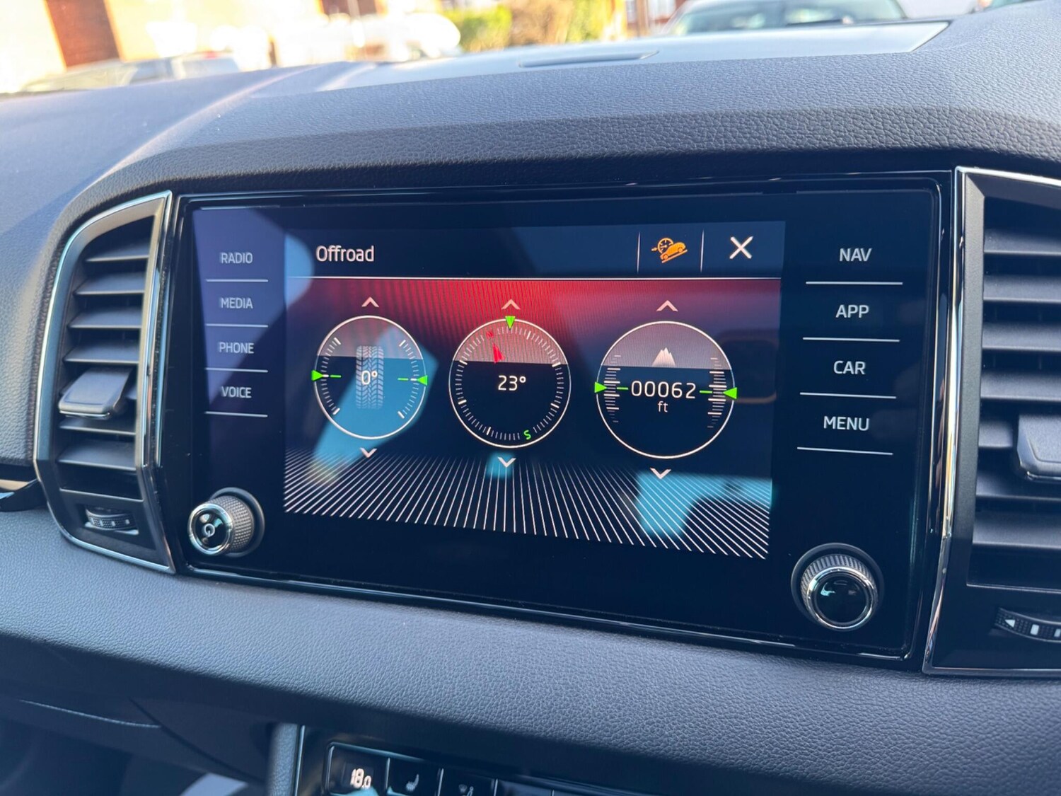 Used Skoda Karoq for sale - 77853448: Photo 15