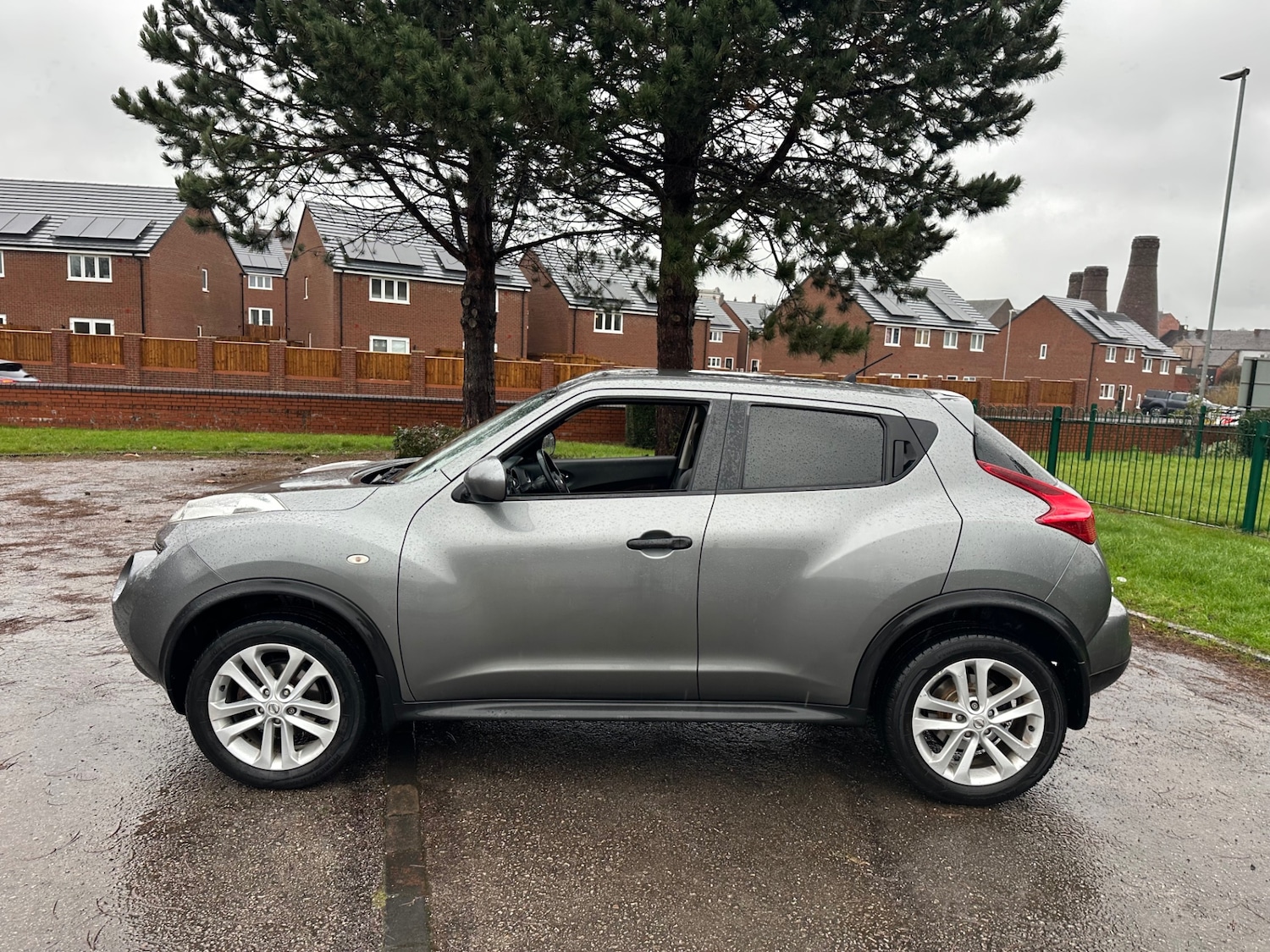 Used Nissan Juke 2011 for sale - 76946942: Photo 8