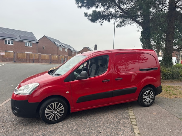 Used Citroen Berlingo 2013 for sale - 76263445: Photo 8