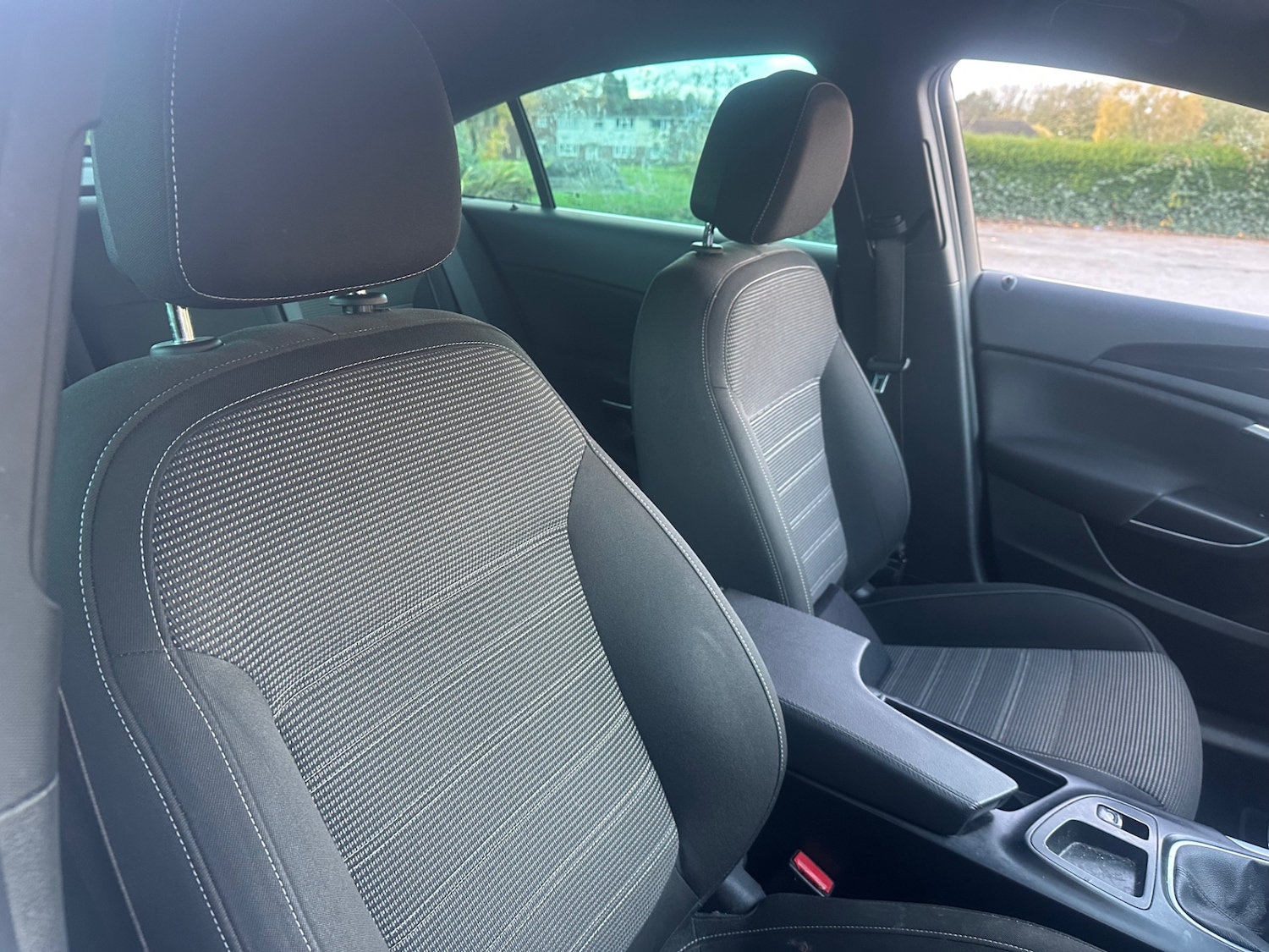 Used Vauxhall Insignia 2015 for sale - 76375709: Photo 9