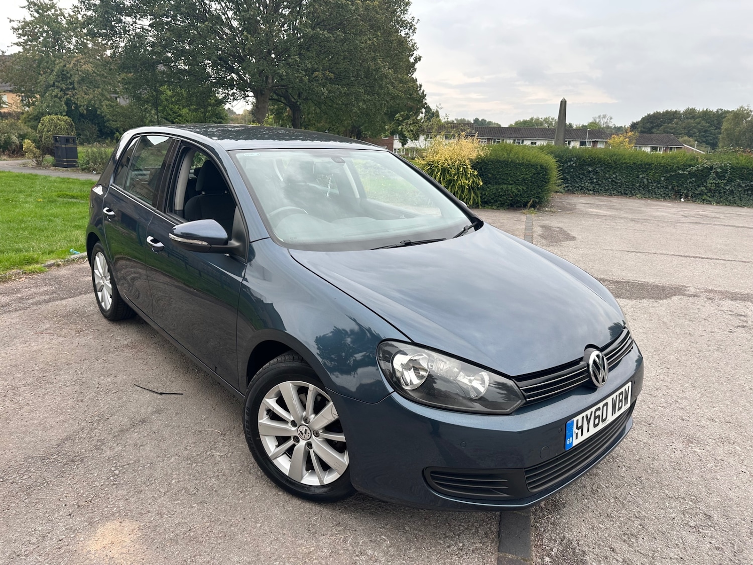 Used Volkswagen Golf 2010 for sale - 76036693: Photo 1