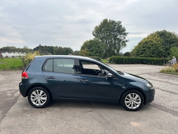 Used Volkswagen Golf 2010 for sale - 76036693: Photo