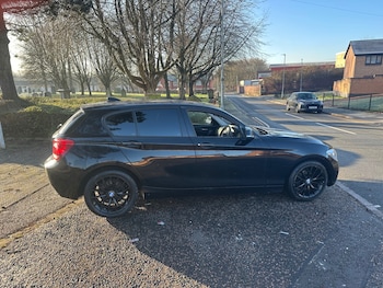 Used BMW 1 Series 2011 for sale - 77079275: Photo