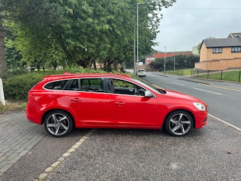 Used Volvo V60 2012 for sale - 75369474: Photo