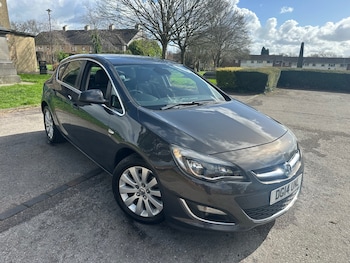 Used Vauxhall Astra 2014 for sale - 77742550: Photo