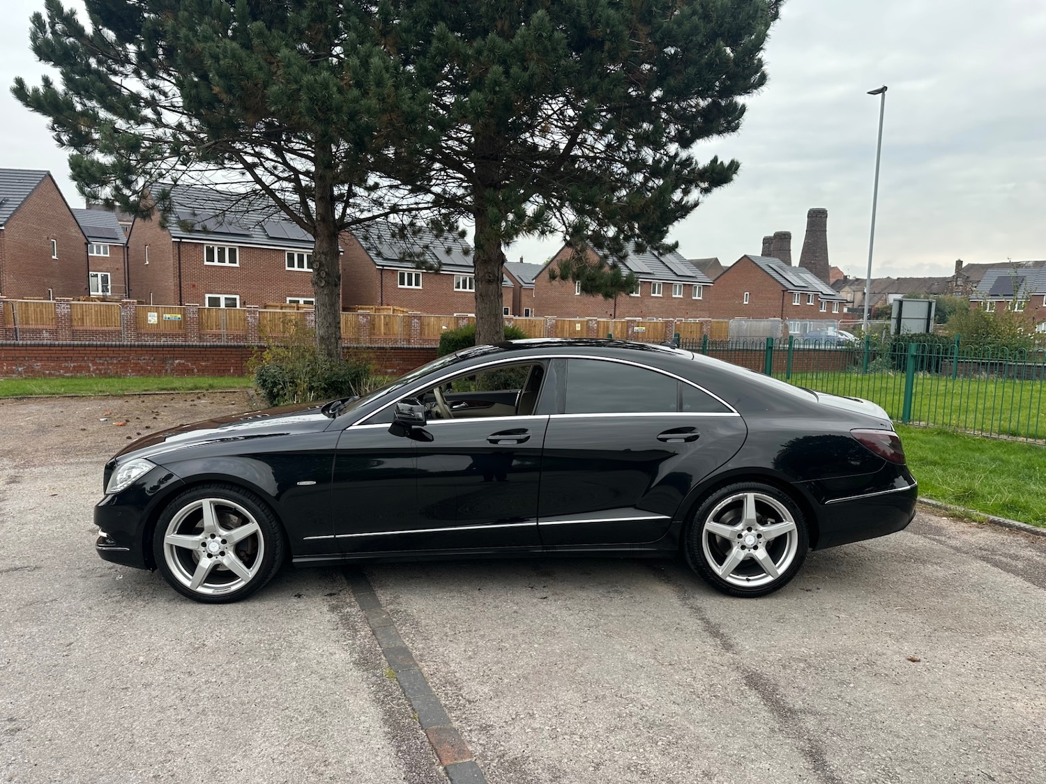 Used Mercedes-Benz CLS 2011 for sale - 76102211: Photo 8