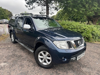 Used Nissan Navara 2010 for sale - 75356048: Photo