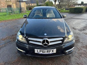 Used Mercedes-Benz C Class 2012 for sale - 76697035: Photo