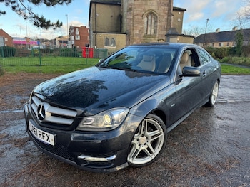 Used Mercedes-Benz C Class 2012 for sale - 76697035: Photo