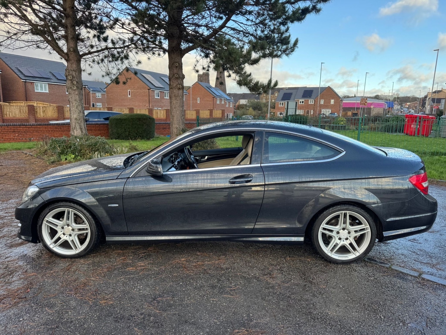 Used Mercedes-Benz C Class 2012 for sale - 76697035: Photo 7