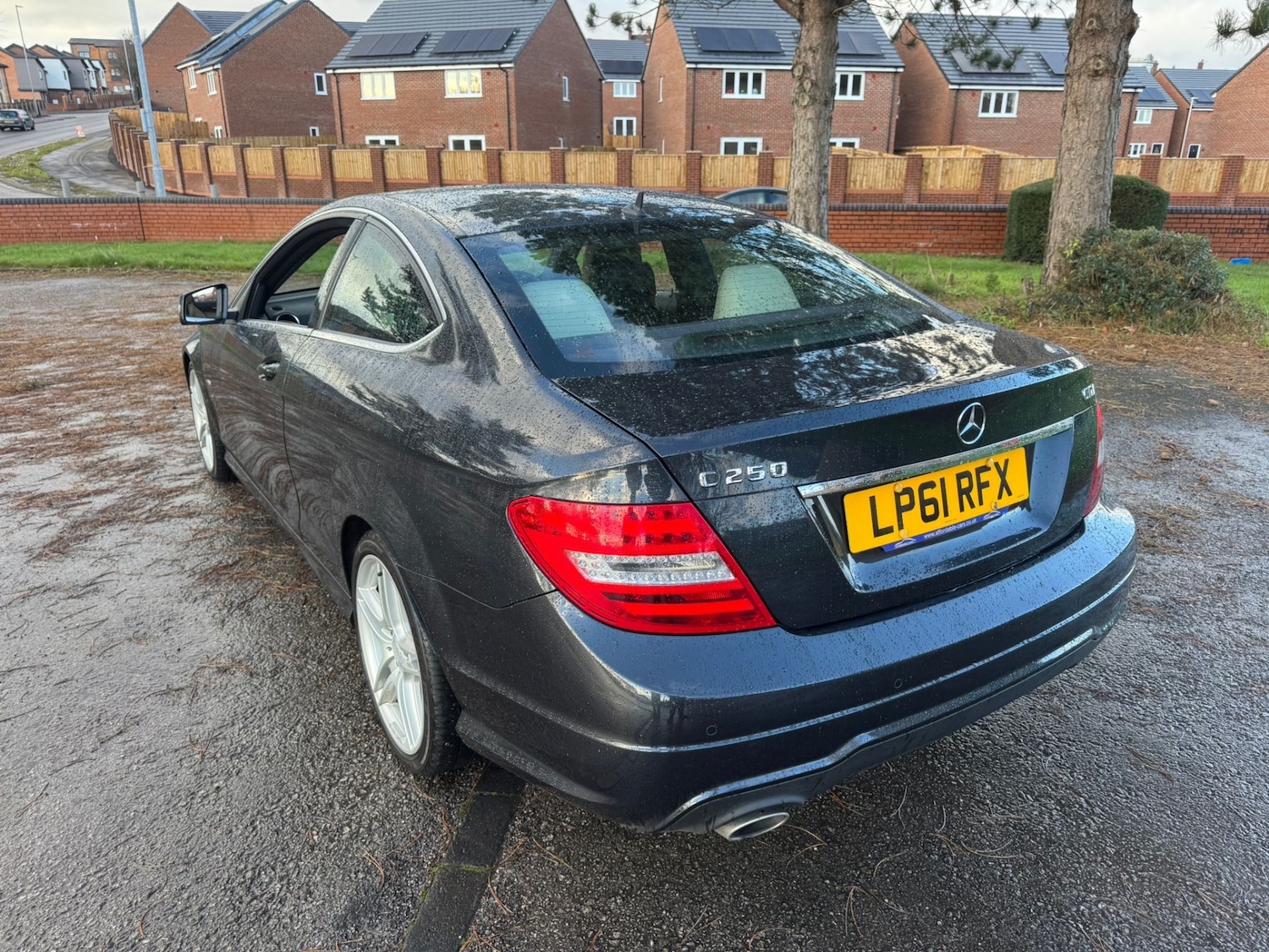 Used Mercedes-Benz C Class 2012 for sale - 76697035: Photo 8