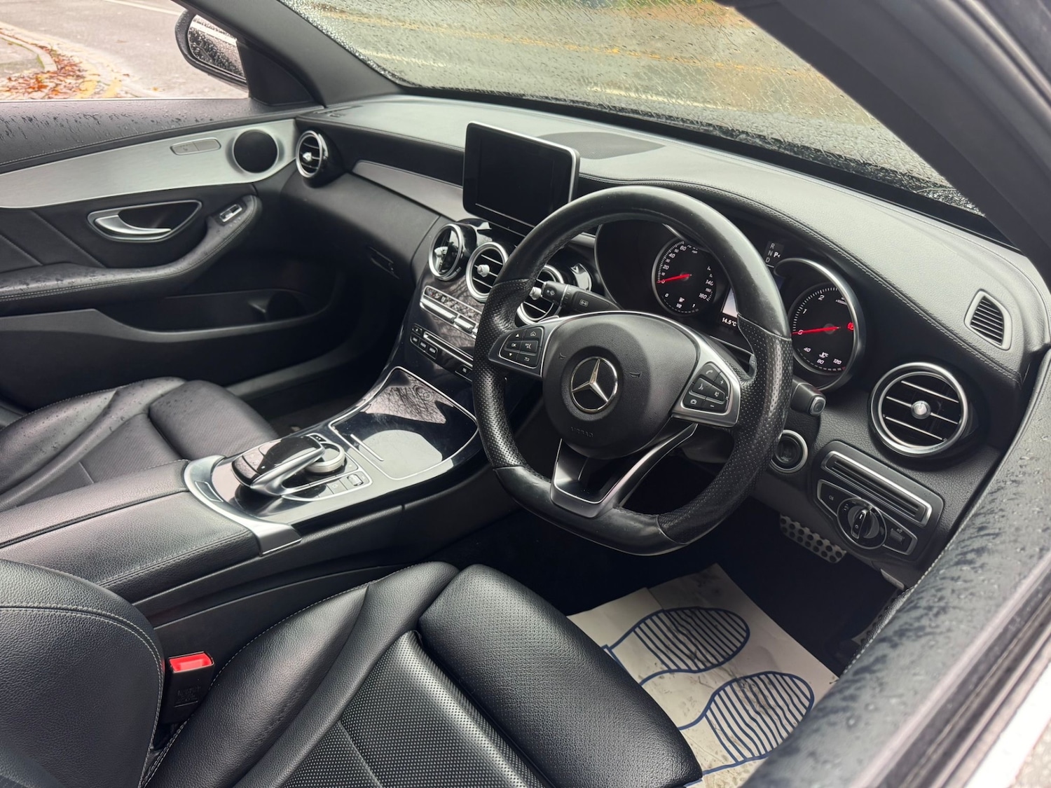 Used Mercedes-Benz C Class 2016 for sale - 76555286: Photo 9