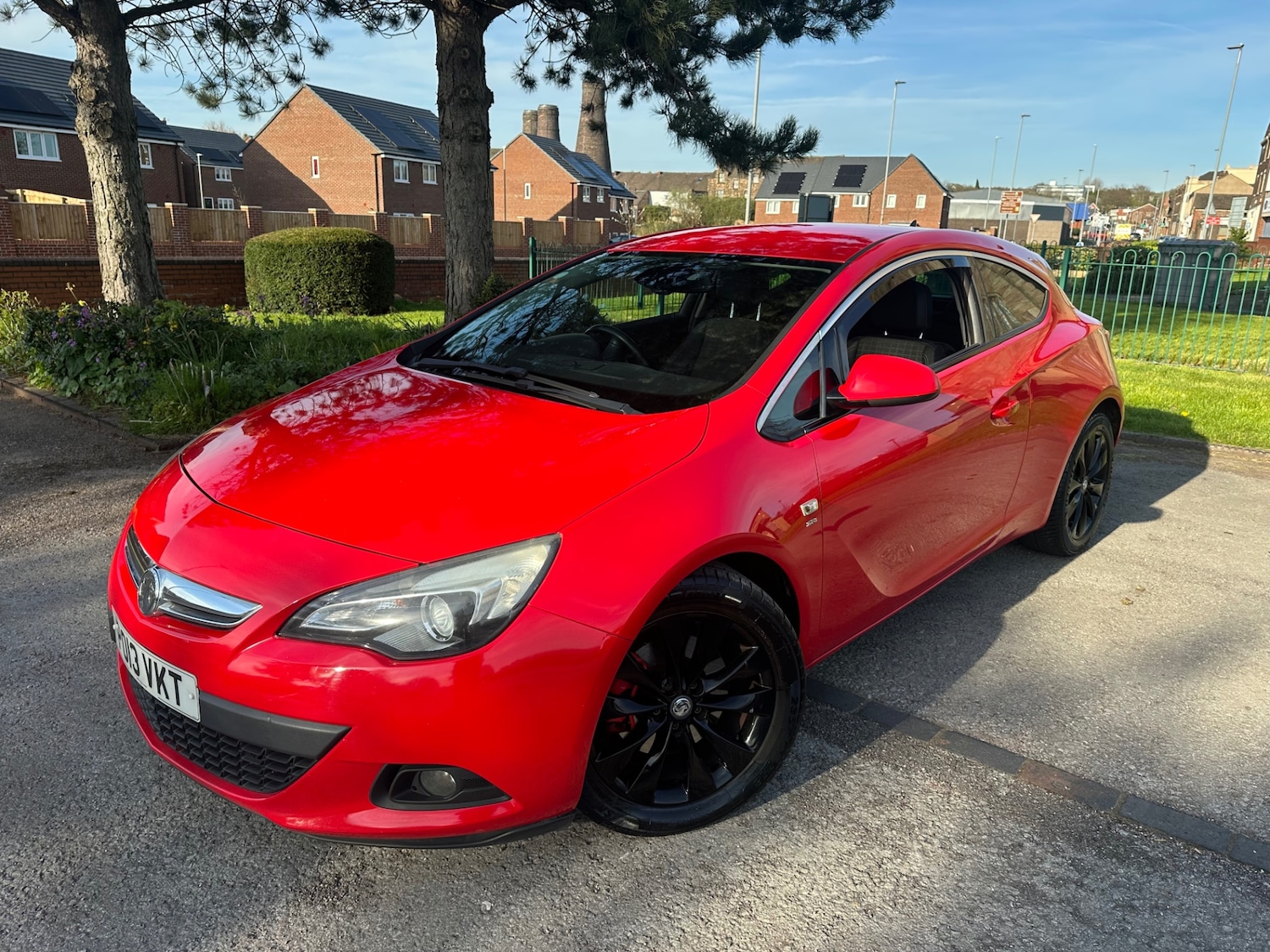 Used Vauxhall Astra GTC 2013 for sale - 77742518: Photo 3