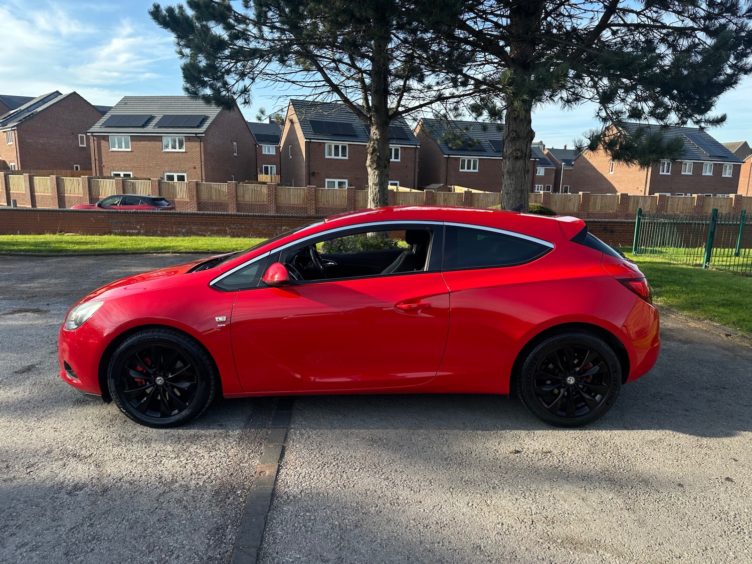 Used Vauxhall Astra GTC 2013 for sale - 77742518: Photo 8