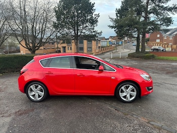 Used Vauxhall Astra 2015 for sale - 77149252: Photo