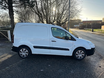 Used Peugeot Partner 2015 for sale - 77045809: Photo