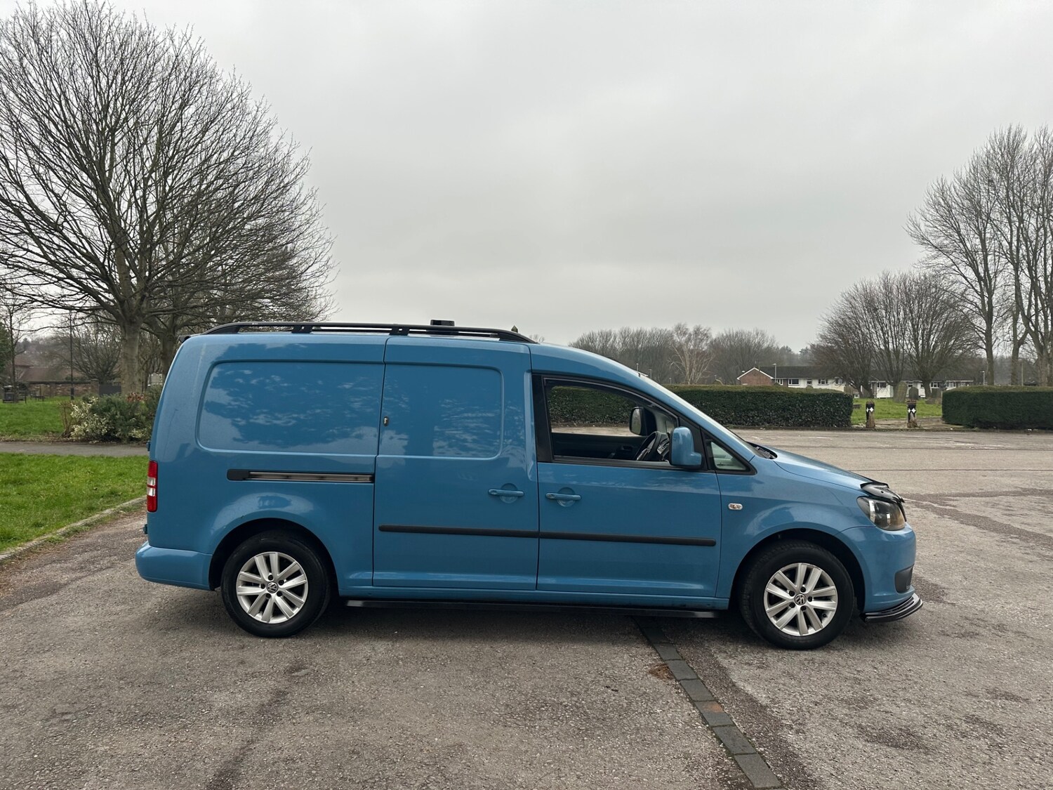 Used Volkswagen Caddy Maxi 2013 for sale - 77310773: Photo 4
