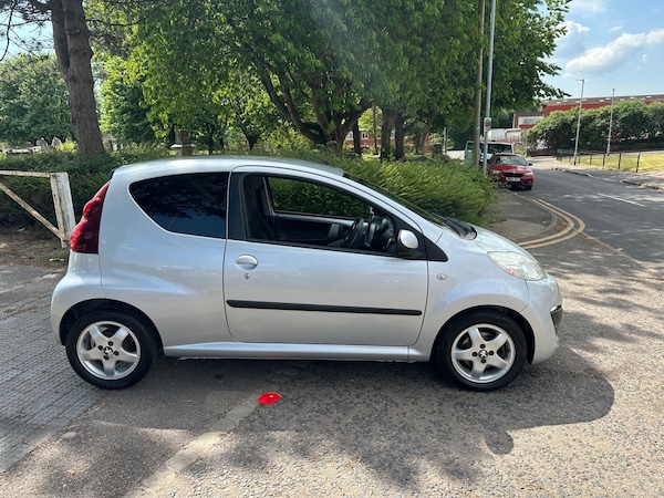 Used Peugeot 107 2012 for sale - 76156826: Photo 4