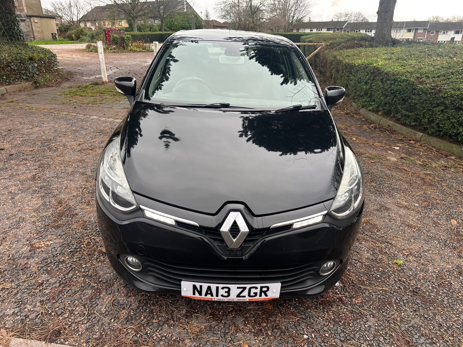 Used Renault Clio 2013 for sale - 76588378: Photo 2