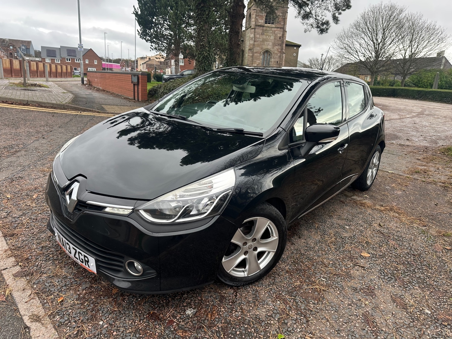 Used Renault Clio 2013 for sale - 76588378: Photo 3