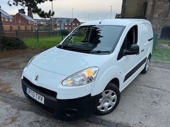 Used Peugeot Partner 2013 for sale - 77045805: Photo