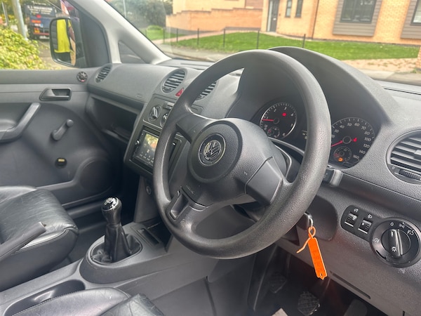 Used Volkswagen Caddy Maxi 2012 for sale - 76102565: Photo 10