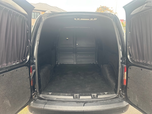 Used Volkswagen Caddy Maxi 2012 for sale - 76102565: Photo 9