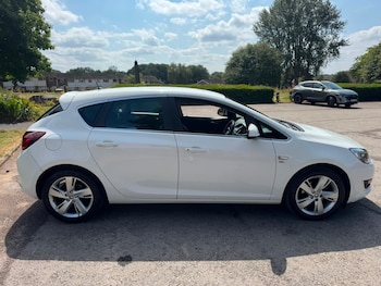 Used Vauxhall Astra 2015 for sale - 79355820: Photo