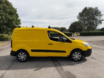 Used Citroen Berlingo 2014 for sale - 79366099: Photo