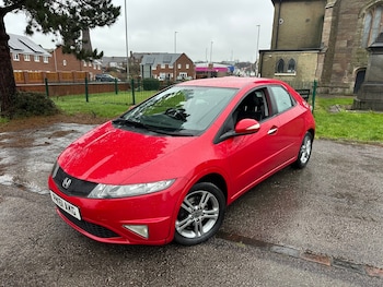 Used Honda Civic 2011 for sale - 76946129: Photo