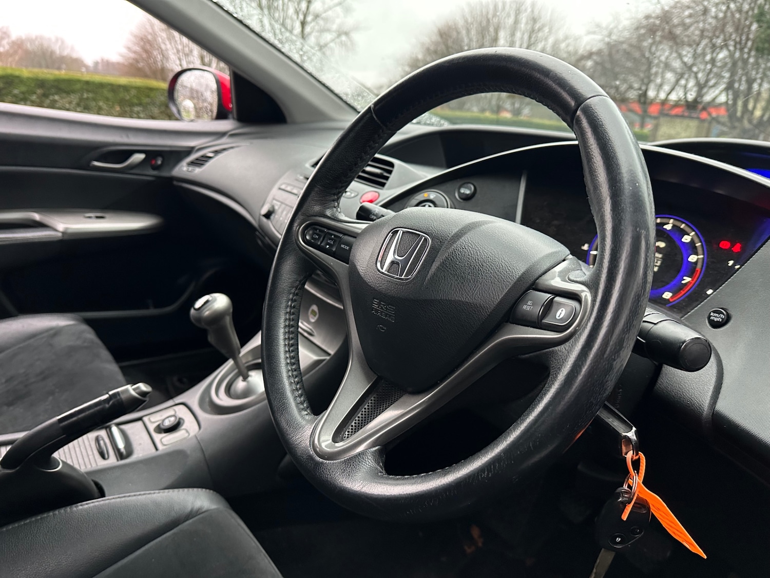 Used Honda Civic 2011 for sale - 76946129: Photo 8