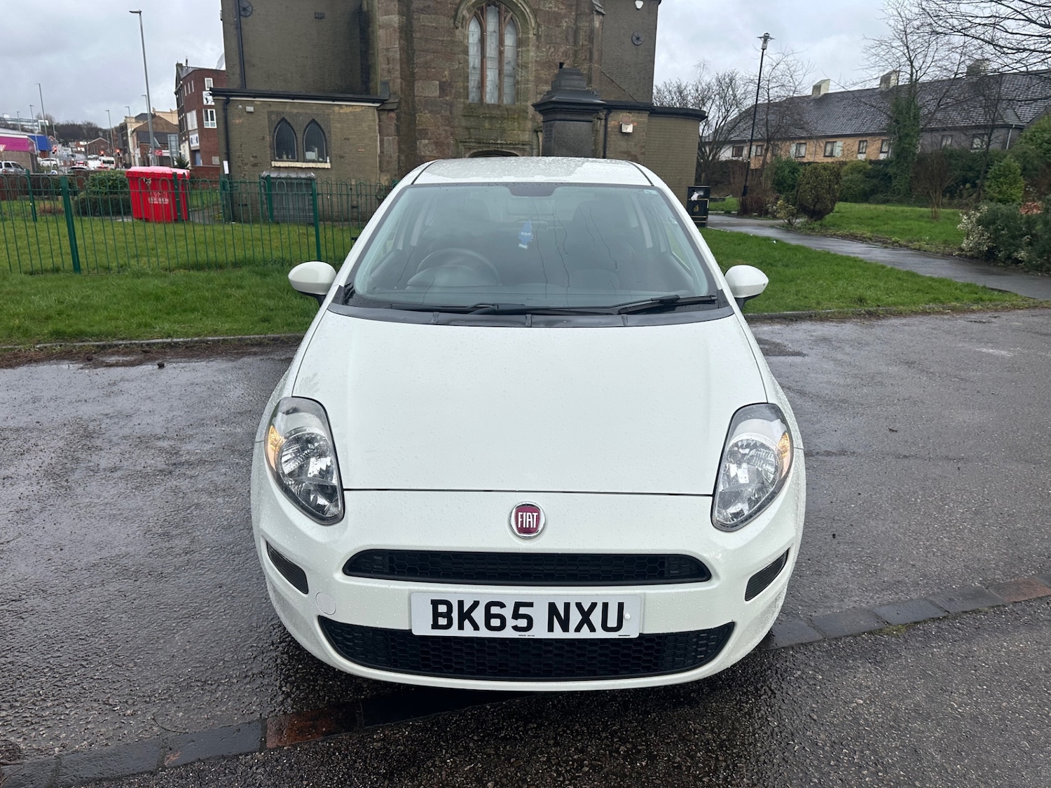 Used Fiat Punto 2015 for sale - 77543683: Photo 2