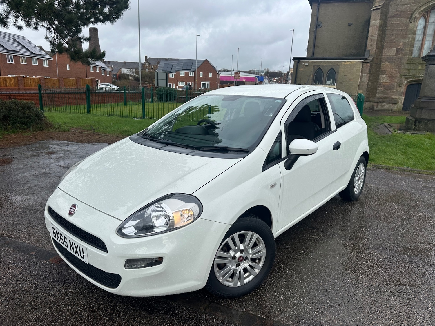 Used Fiat Punto 2015 for sale - 77543683: Photo 3